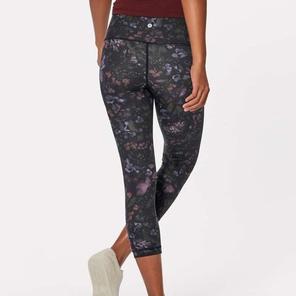 Lululemon Wunder Under Crop Legging Womens 6 Black Floral Hi Rise 21" Tight - Picture 2 of 11